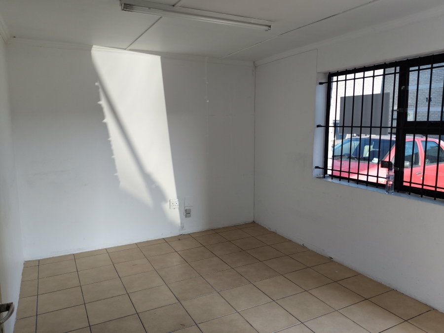 To Let commercial Property for Rent in Okavango Park Western Cape